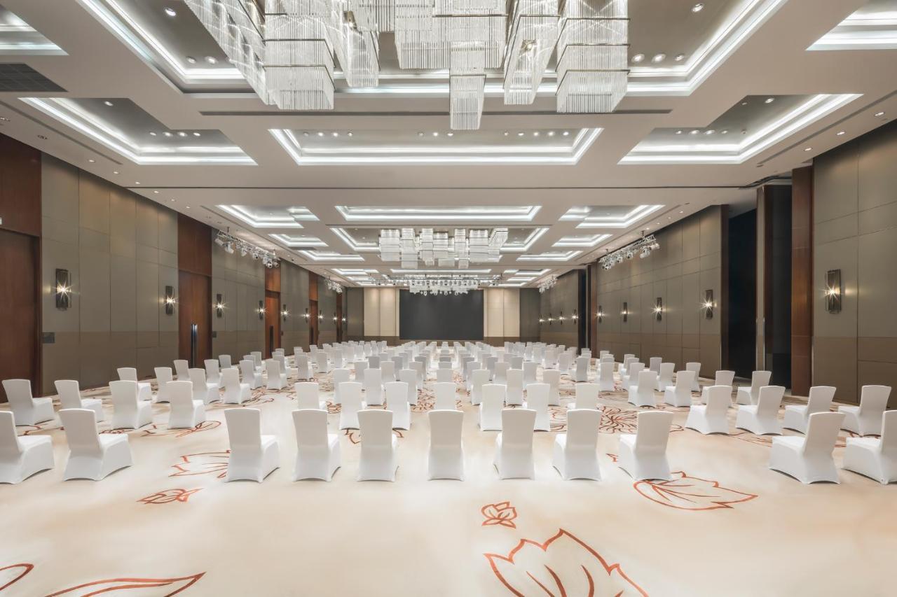 Sheraton Shanghai Jiading Hotel Exterior photo
